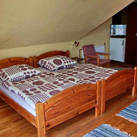 Badacsonyörs Pigal Panzio B&B 외부 사진